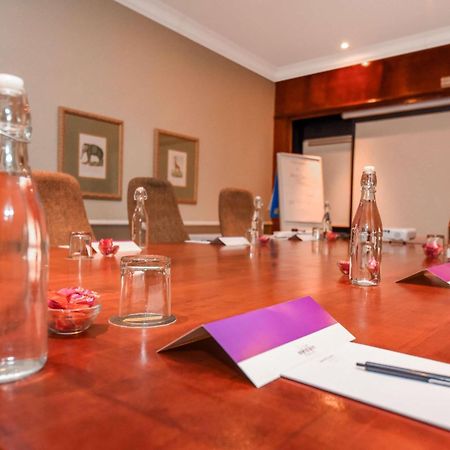 Mercure Hotel Nelspruit Mbombela Bagian luar foto
