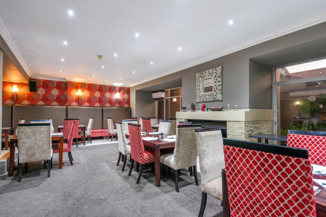 Mercure Hotel Nelspruit Mbombela Bagian luar foto