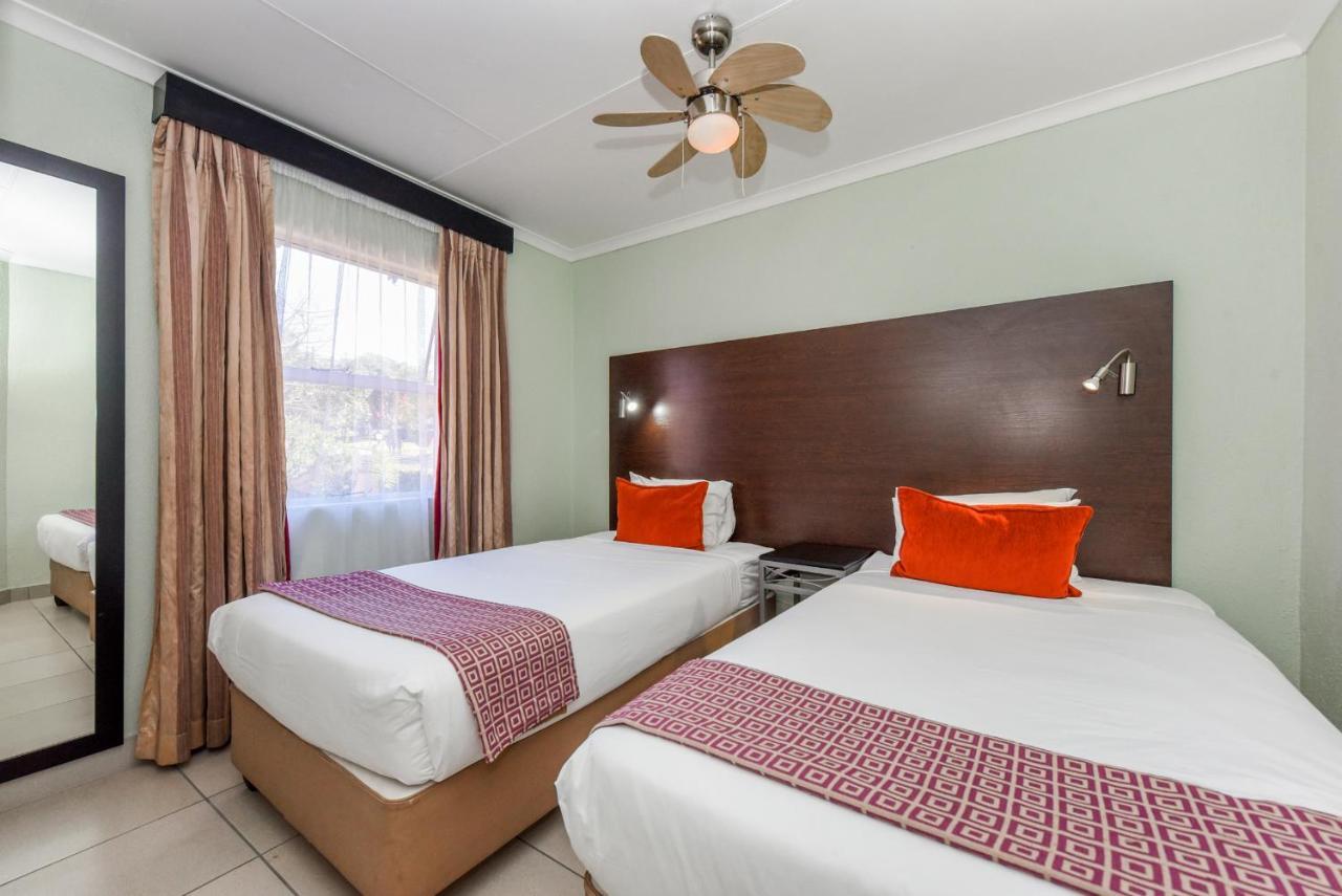 Mercure Hotel Nelspruit Mbombela Bagian luar foto