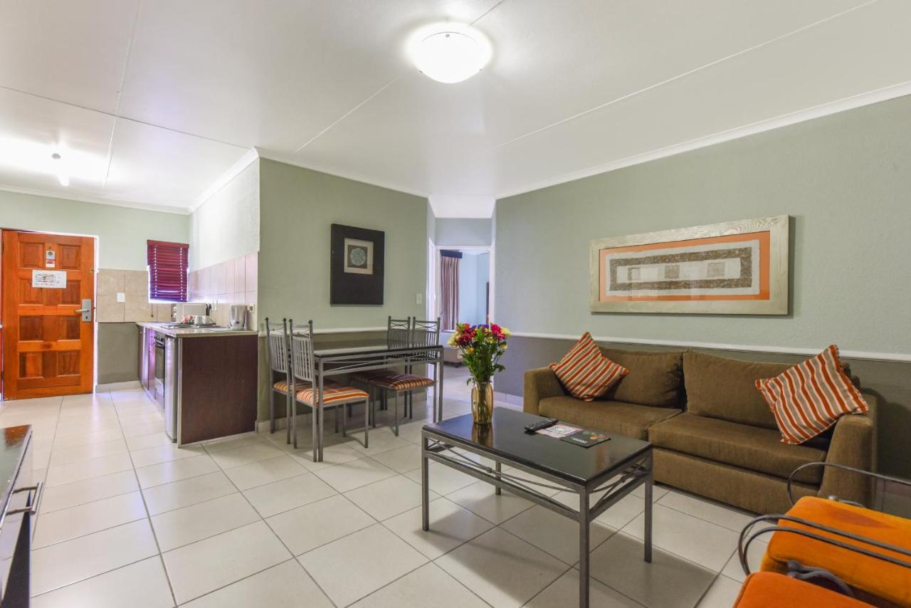 Mercure Hotel Nelspruit Mbombela Bagian luar foto