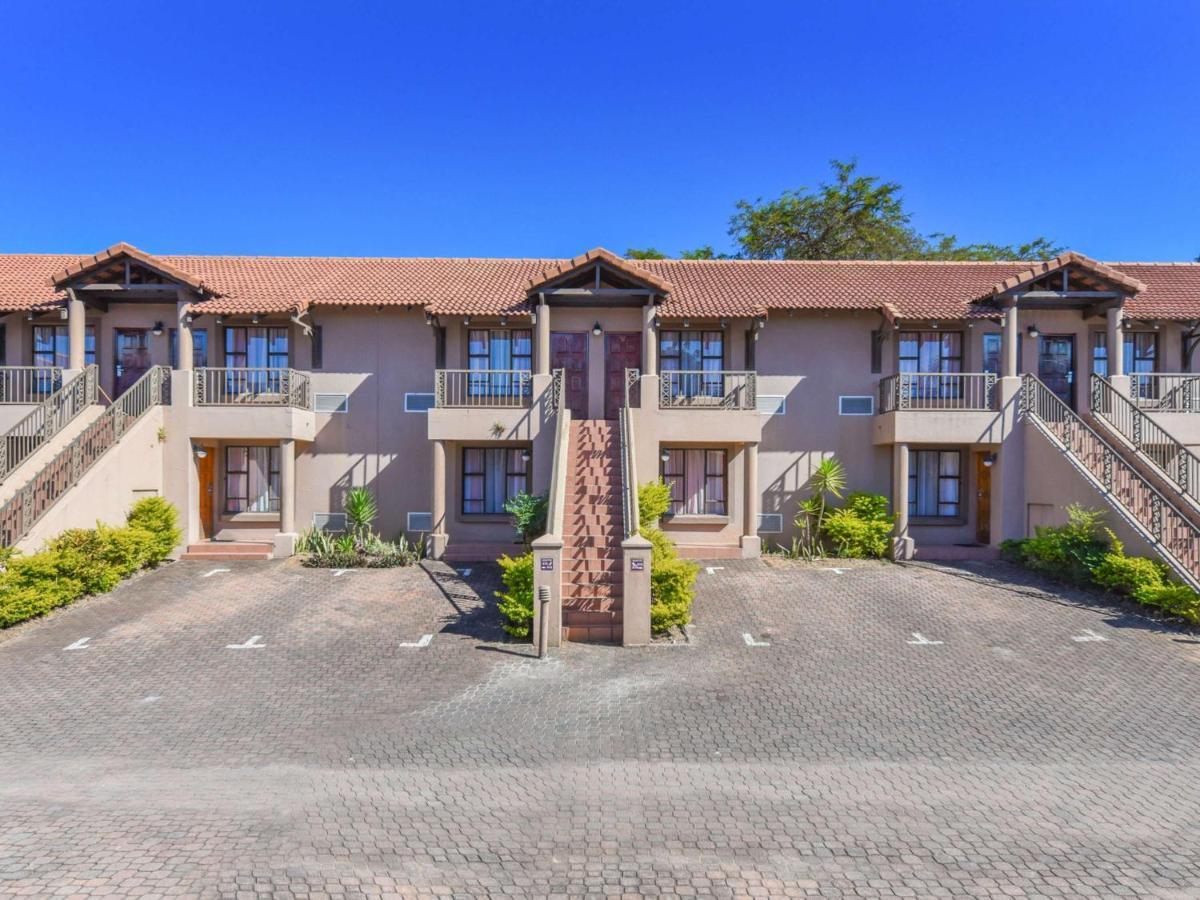 Mercure Hotel Nelspruit Mbombela Bagian luar foto